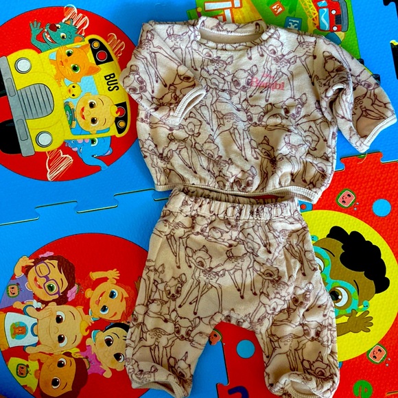 H&M baby sweater and pant set in velvet. 0-1 months - Picture 1 of 2